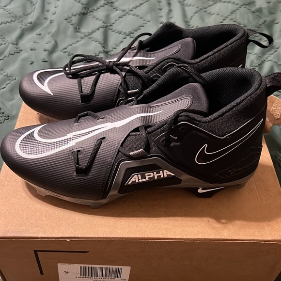 Nike Alpha Menace Pro 3 - Football cleats  Size 17 and 11 - Picture 3 of 11